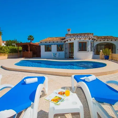 Toni - Plusholidays Villa Calpe